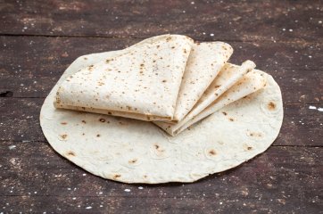 Лаваш для шаурмы: какой бывает, как хранить и на что обратить внимание