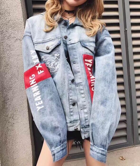 Модная джинсовая куртка 2024 женская